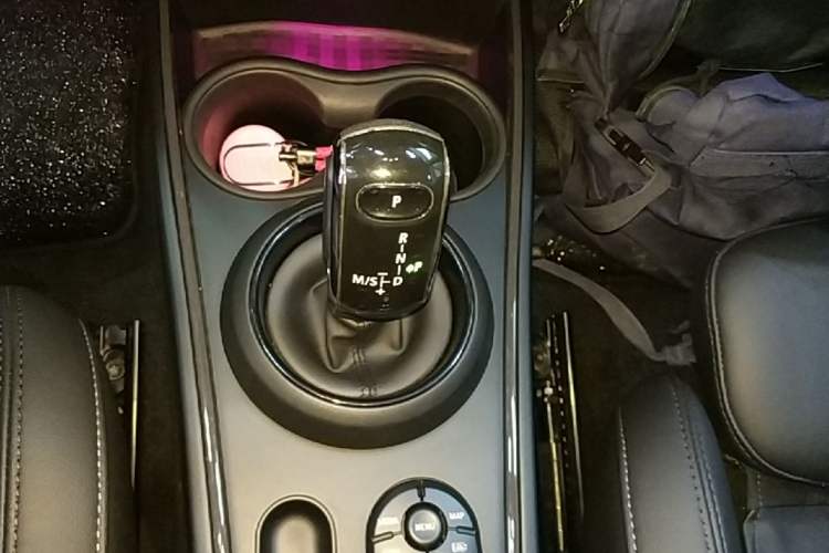 Used MINI Countryman 2021 1.5T COOPER ALL4 Connoisseur Gear Lever