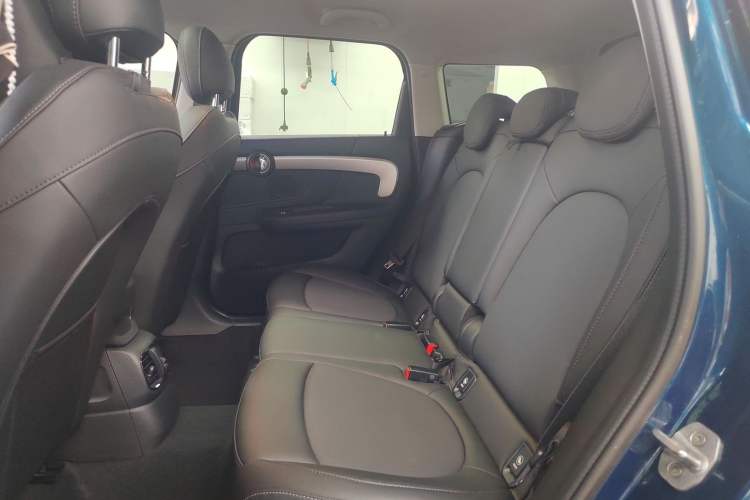 Used MINI Countryman 2021 1.5T COOPER ALL4 Connoisseur Interior 1