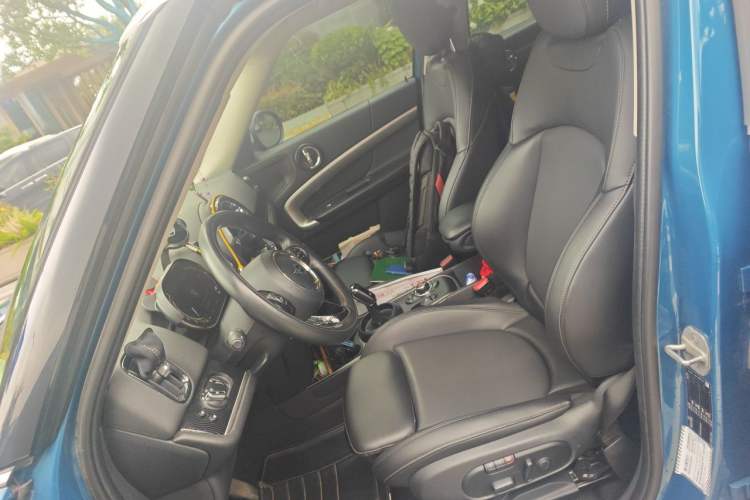 Used MINI Countryman 2021 1.5T COOPER Connoisseur Left Front Seat