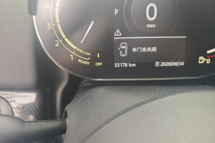Used MINI Countryman 2021 1.5T COOPER Connoisseur Odometer Close Up
