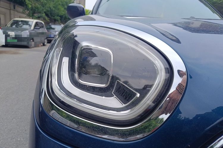 Used MINI Countryman 2021 2.0T COOPER S ALL4 Laguna Blue Limited Edition Right Front Headlight