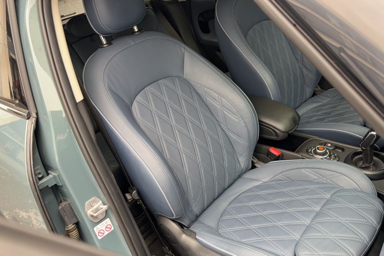 Used MINI Countryman 2021 1.5T COOPER Connoisseur Right Front Seat