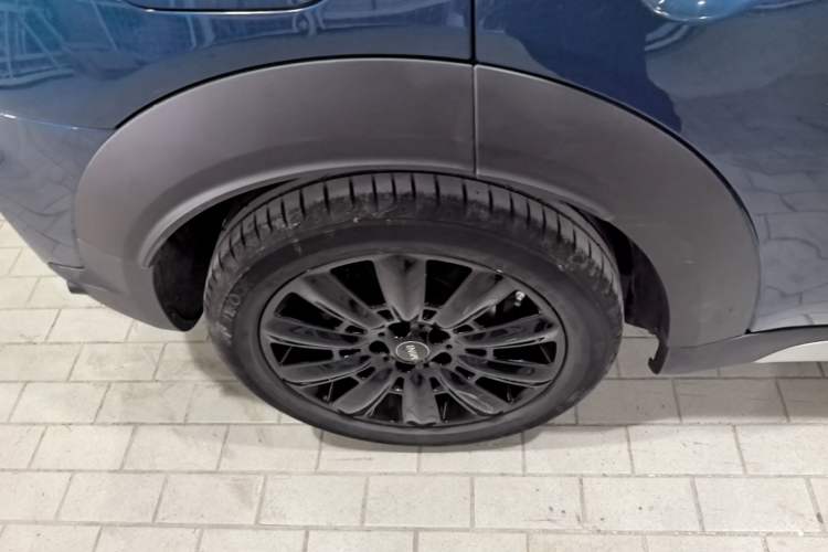 Used MINI Countryman 2021 1.5T COOPER ALL4 Laguna Blue Limited Edition Right Rear Wheel Hub