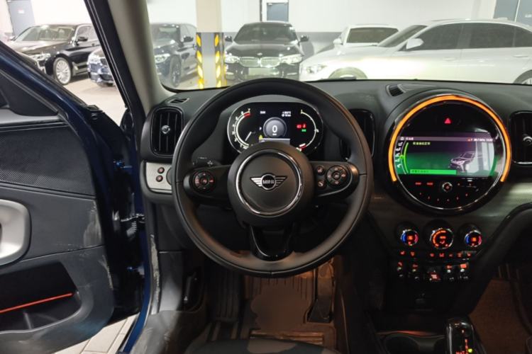 Used MINI Countryman 2021 1.5T COOPER ALL4 Laguna Blue Limited Edition Steering Wheel