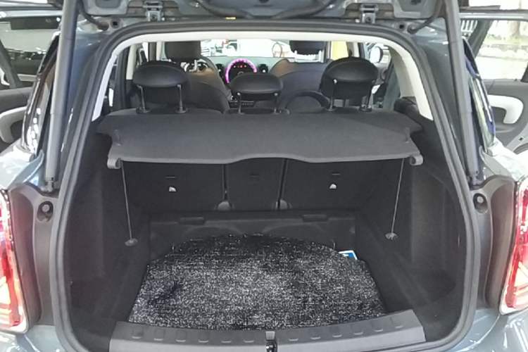 Used MINI Countryman 2021 1.5T COOPER ALL4 Connoisseur Trunk