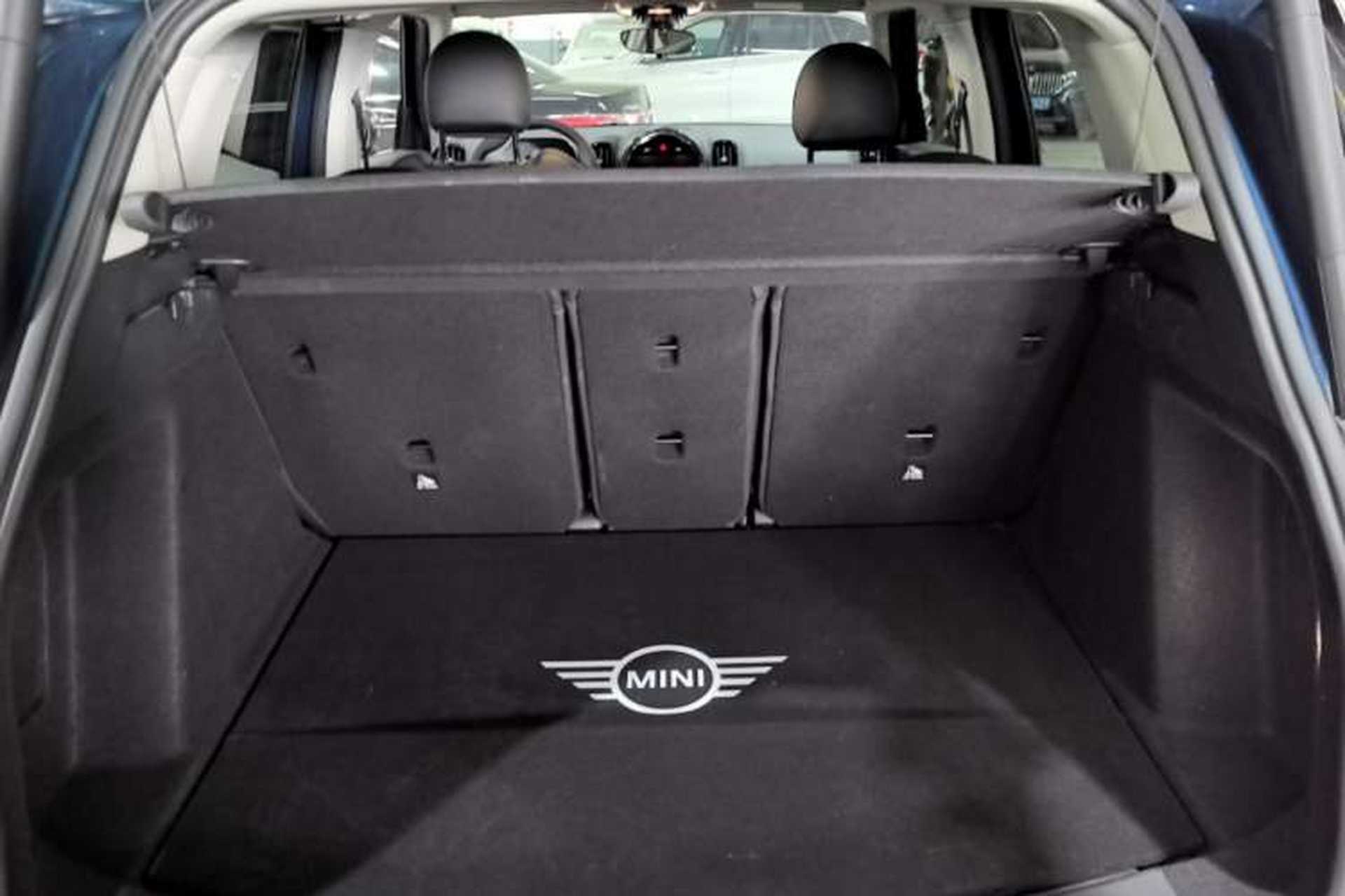 Used MINI Countryman 2021 1.5T COOPER ALL4 Laguna Blue Limited Edition Trunk
