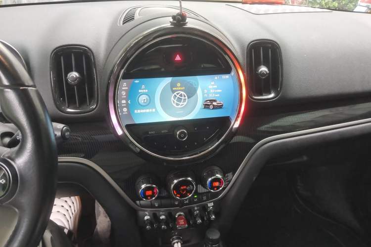 Used MINI Countryman 2021 2.0T COOPER S Audio And AC Panel