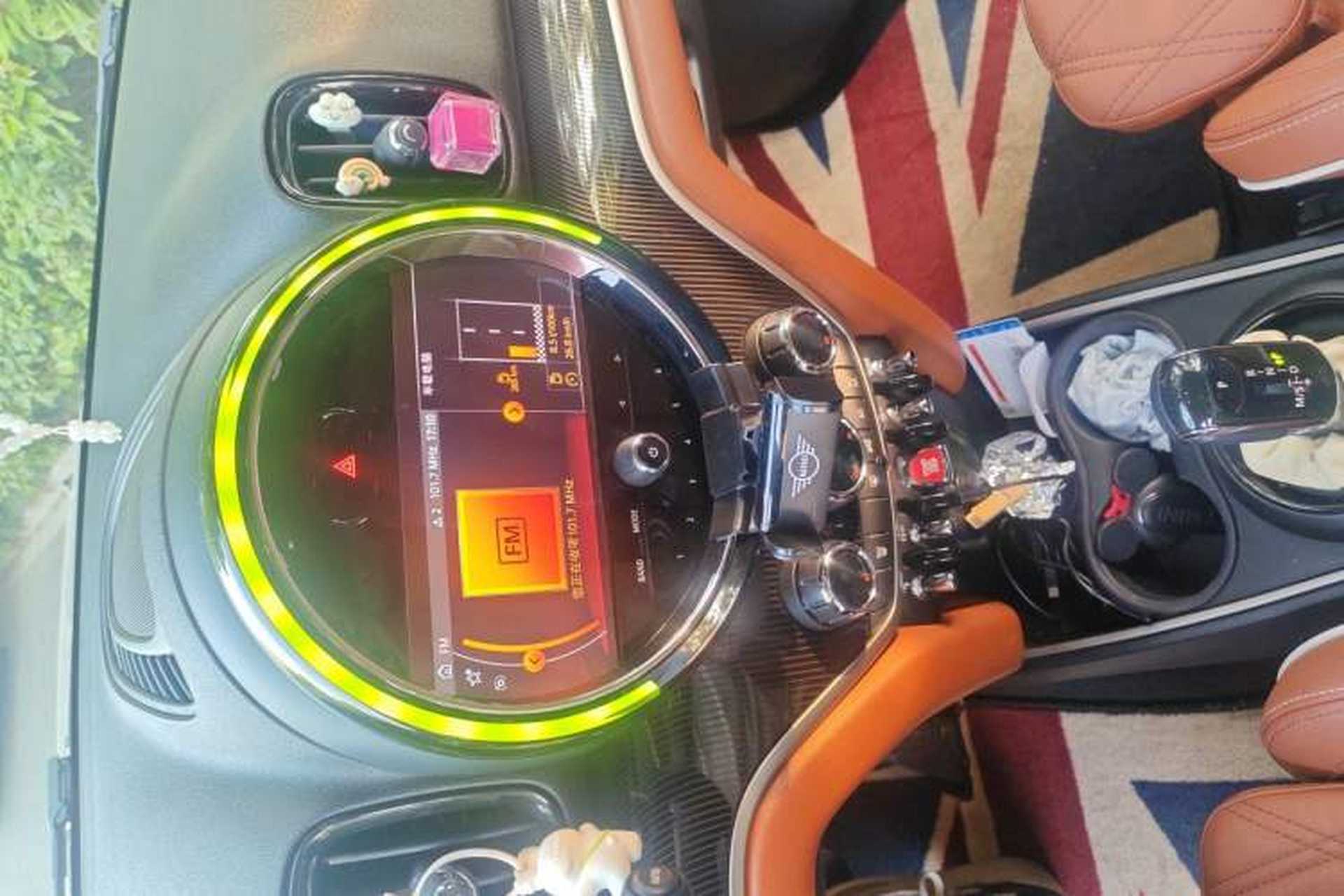 Used MINI Countryman 2021 2.0T COOPER S Audio And AC Panel