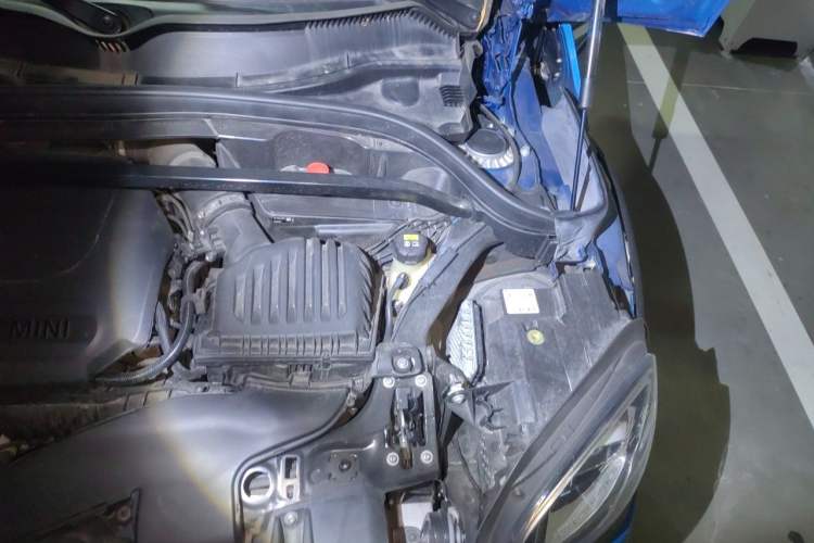 Used MINI Countryman 2021 1.5T COOPER ALL4 Connoisseur Engine Bay Left