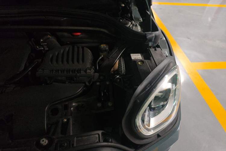 Used MINI Countryman 2021 2.0T COOPER S ALL4 Engine Bay Left