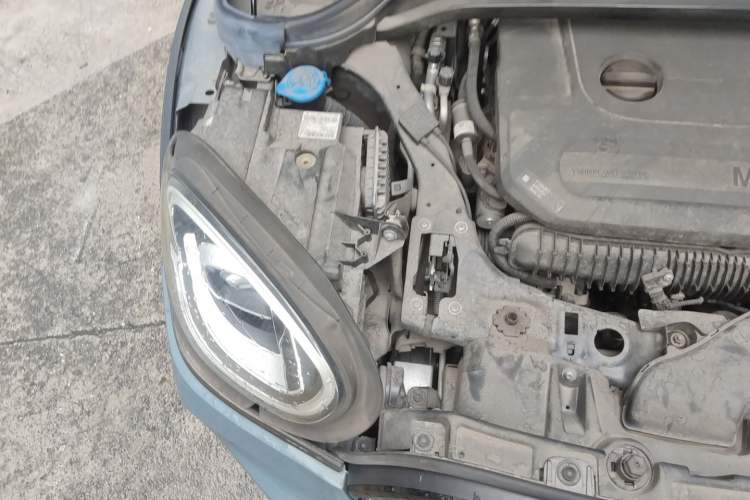 Used MINI Countryman 2021 2.0T COOPER S Engine Bay Right