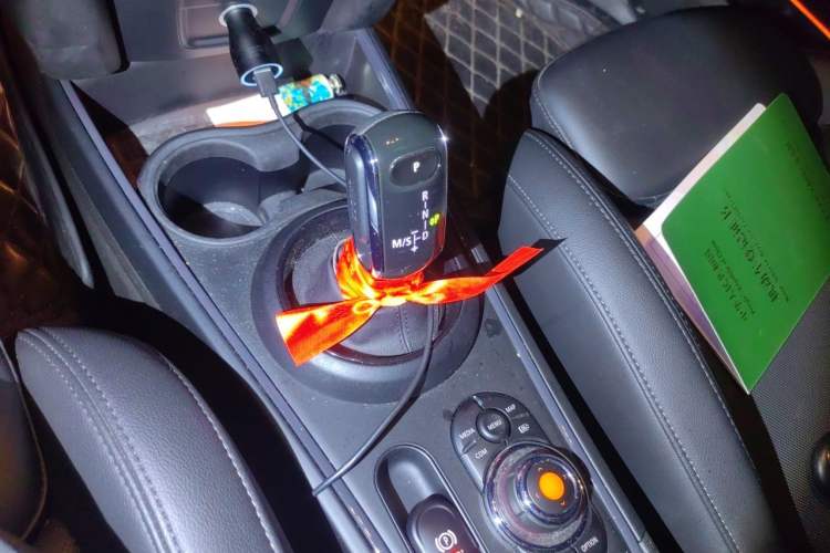 Used MINI Countryman 2021 1.5T COOPER ALL4 Connoisseur Gear Lever