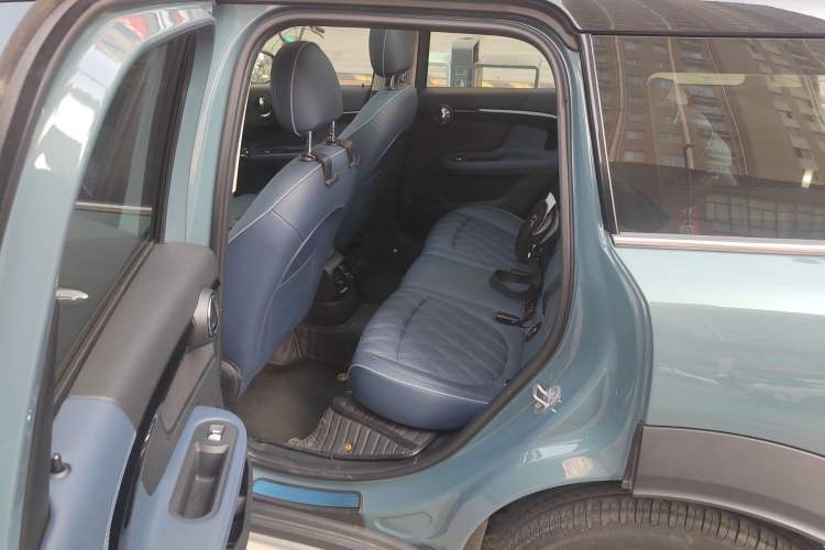 Used MINI Countryman 2021 1.5T COOPER Connoisseur Left Rear Seat