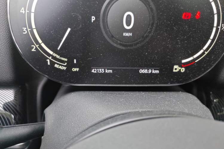 Used MINI Countryman 2021 1.5T COOPER ALL4 Connoisseur Odometer Close Up