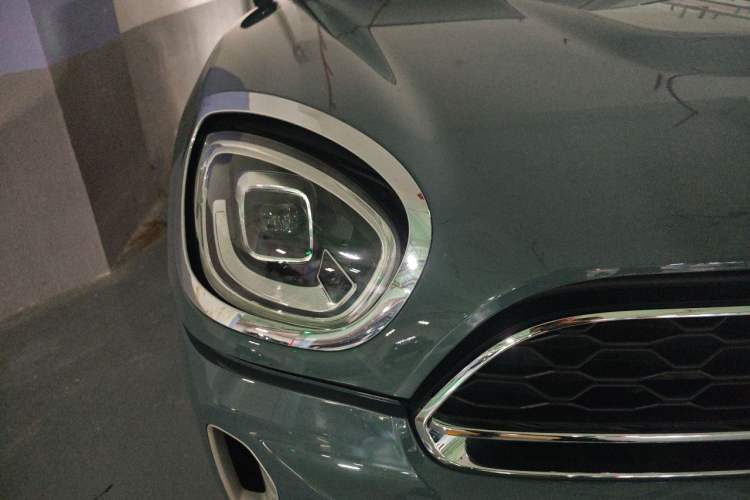 Used MINI Countryman 2021 2.0T COOPER S ALL4 Right Front Headlight