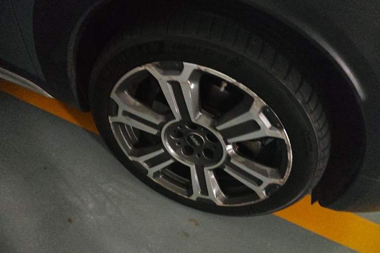 Used MINI Countryman 2021 2.0T COOPER S ALL4 Right Front Wheel Hub
