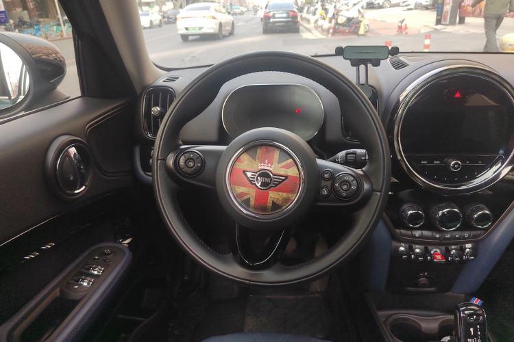 Used MINI Countryman 2021 1.5T COOPER Connoisseur Steering Wheel