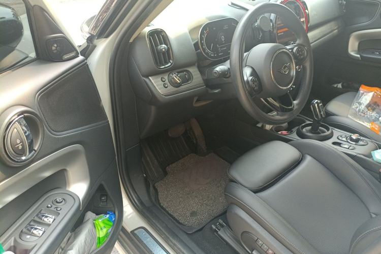 Used MINI Countryman 2021 2.0T COOPER S Driver Seat