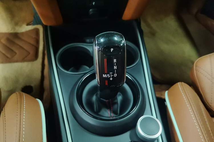 Used MINI Countryman 2021 2.0T COOPER S ALL4 Gear Lever