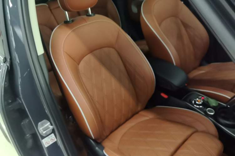 Used MINI Countryman 2021 2.0T COOPER S ALL4 Right Front Seat