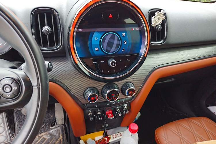 Used MINI Countryman 2021 2.0T COOPER S Audio And AC Panel