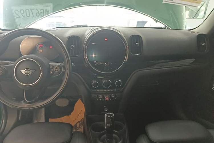 Used MINI Countryman 2021 1.5T COOPER ALL4 Audio And AC Panel