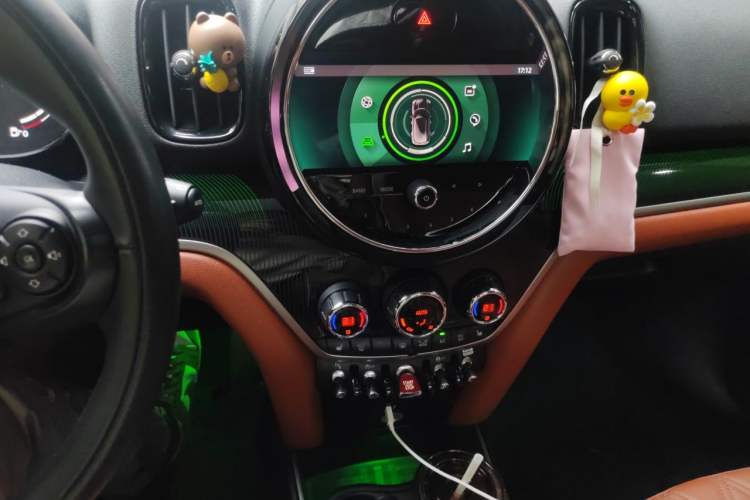 Used MINI Countryman 2021 2.0T COOPER S Audio And AC Panel