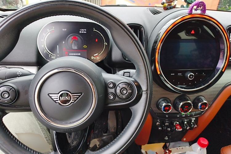 Used MINI Countryman 2021 2.0T COOPER S Center Console