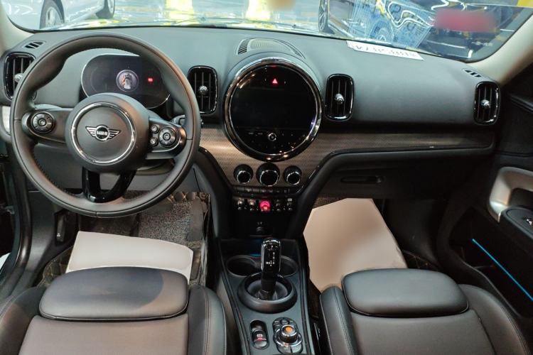 Used MINI Countryman 2021 1.5T COOPER Connoisseur Center Console