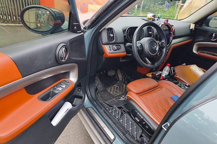 Used MINI Countryman 2021 2.0T COOPER S Driver Seat