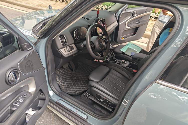 Used MINI Countryman 2021 2.0T COOPER S ALL4 Driver Seat