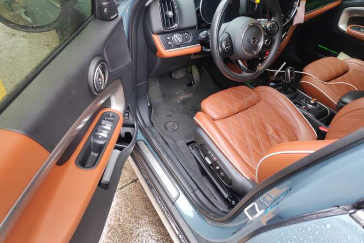 Used MINI Countryman 2021 2.0T COOPER S Driver Seat