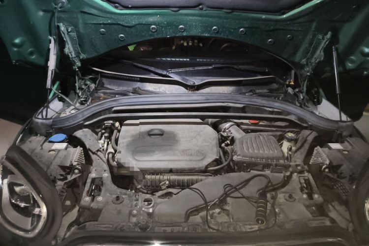 Used MINI Countryman 2021 1.5T COOPER ALL4 Engine Bay