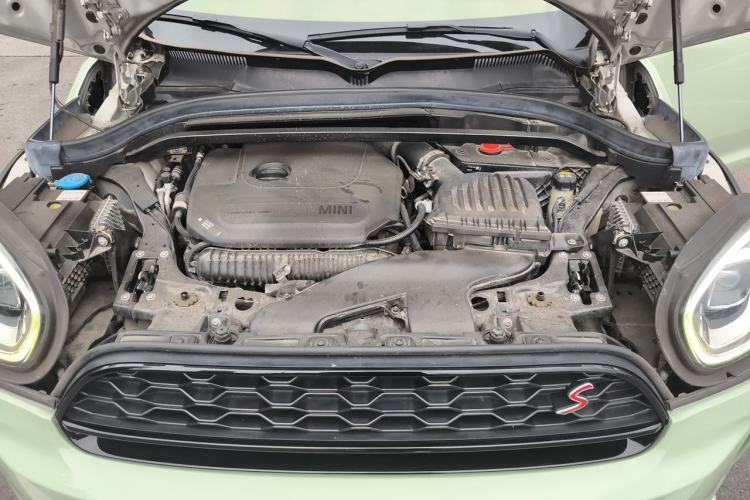 Used MINI Countryman 2021 2.0T COOPER S Engine Bay