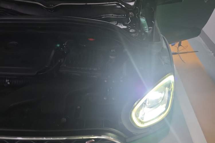 Used MINI Countryman 2021 2.0T COOPER S ALL4 Engine Bay Left