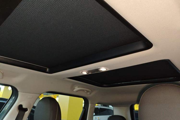 Used MINI Countryman 2021 1.5T COOPER Connoisseur Headliner