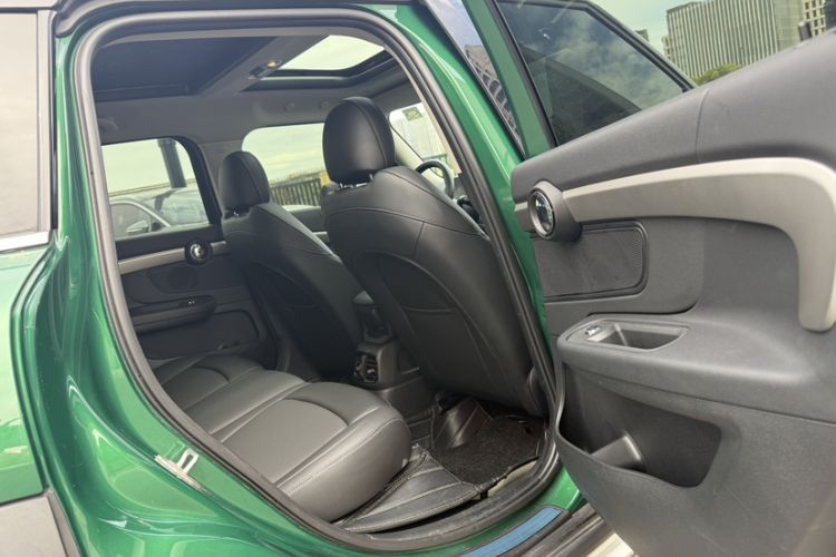 Used MINI Countryman 2021 1.5T COOPER Connoisseur Interior 5