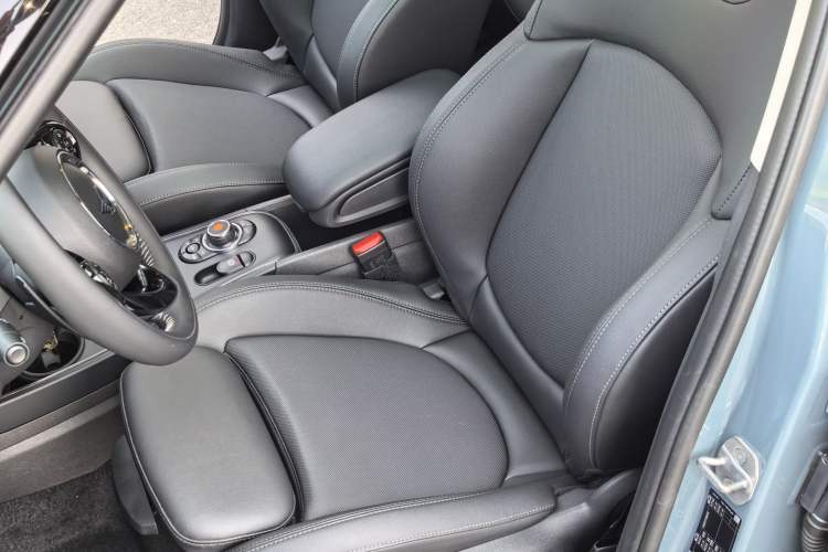 Used MINI Countryman 2021 2.0T COOPER S ALL4 Interior 6