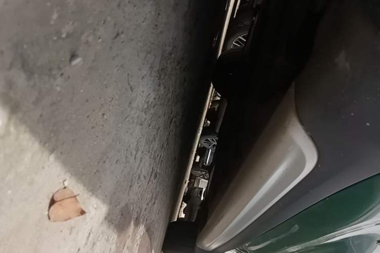Used MINI Countryman 2021 1.5T COOPER ALL4 Connoisseur Left Side Sill