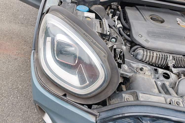 Used MINI Countryman 2021 2.0T COOPER S Right Front Headlight