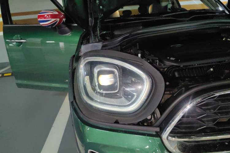 Used MINI Countryman 2021 2.0T COOPER S ALL4 Right Front Headlight