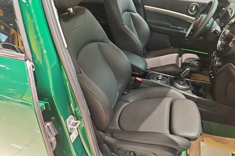 Used MINI Countryman 2021 1.5T COOPER Connoisseur Right Front Seat