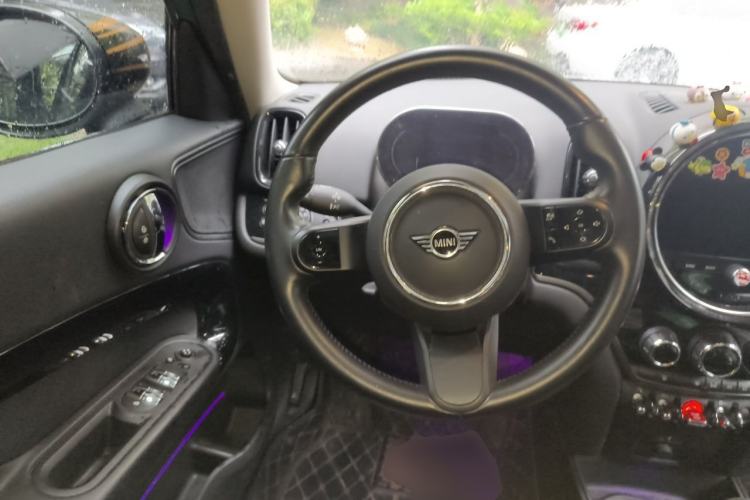 Used MINI Countryman 2021 1.5T COOPER ALL4 Steering Wheel