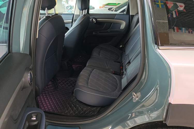 Used MINI Countryman 2021 1.5T COOPER ALL4 Connoisseur Left Rear Seat