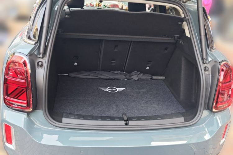 Used MINI Countryman 2021 1.5T COOPER ALL4 Connoisseur Trunk