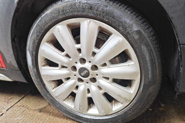 Used MINI Countryman 2021 1.5T COOPER ALL4 Connoisseur Right Front Wheel Hub