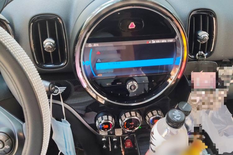 Used MINI Countryman 2021 1.5T COOPER Connoisseur Audio And AC Panel