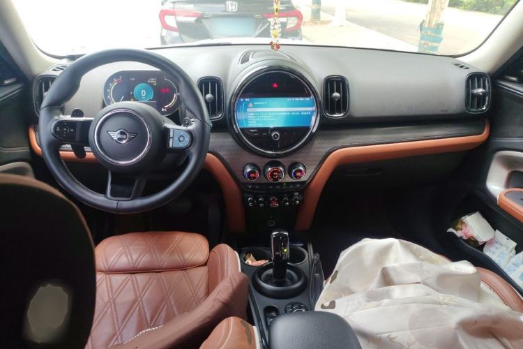 Used MINI Countryman 2021 2.0T COOPER S ALL4 Center Console