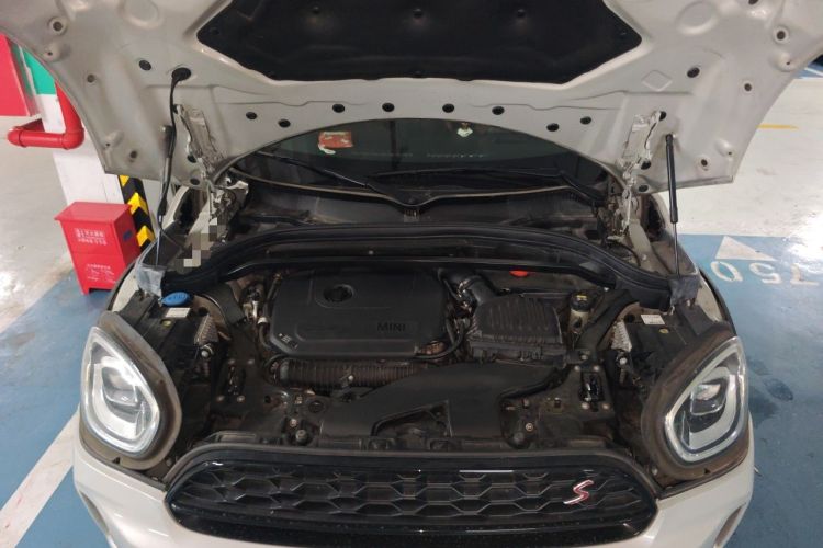 Used MINI Countryman 2021 2.0T COOPER S ALL4 Engine Bay
