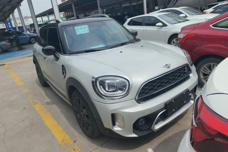 Used MINI Countryman 2021 2.0T COOPER S Front Right 45 Deg